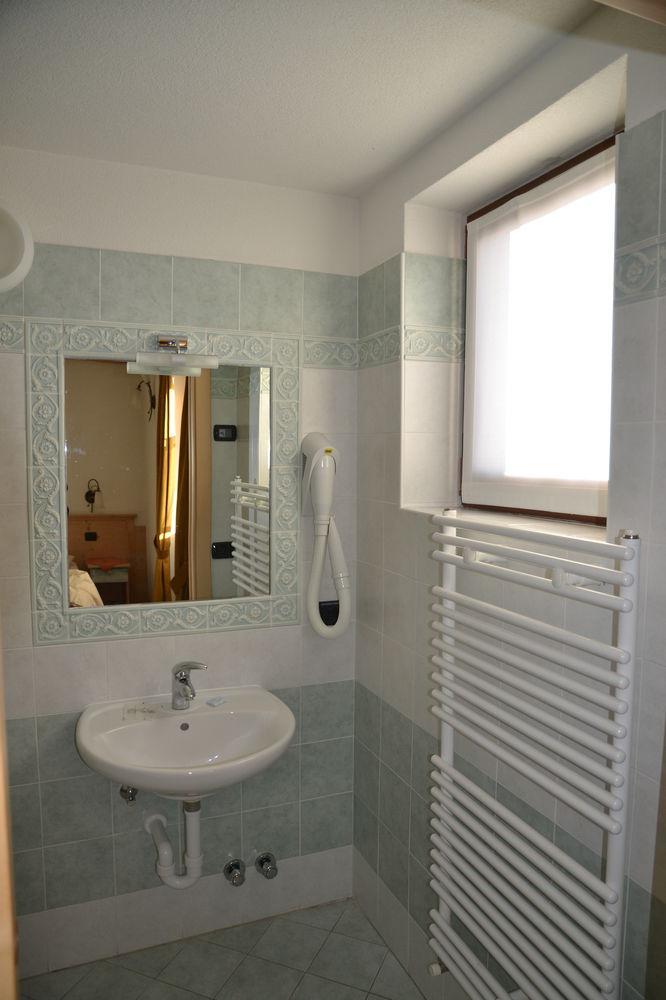 Hotel 2000 Λιβίνιο Εξωτερικό φωτογραφία